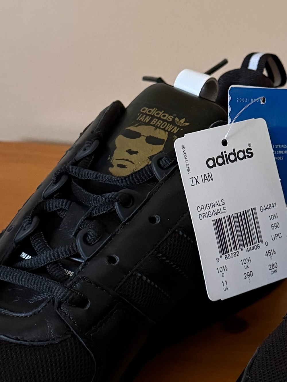 RARE IAN BROWN adidas ZX Black US 11 NWT